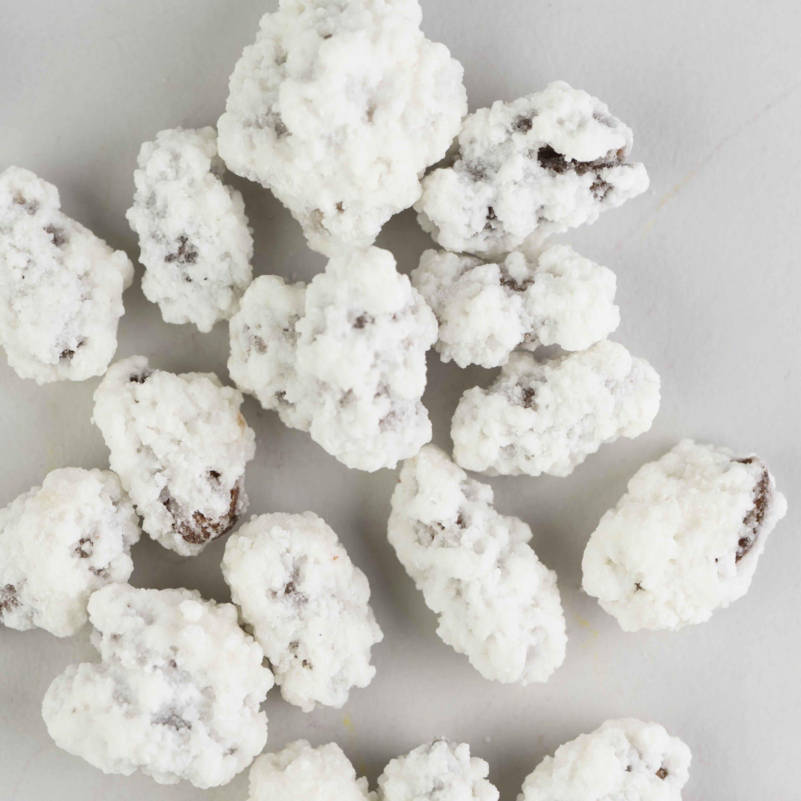 Pralines Naturelles Blanches / amandes 30%/ en sachets de 250g – Image 2